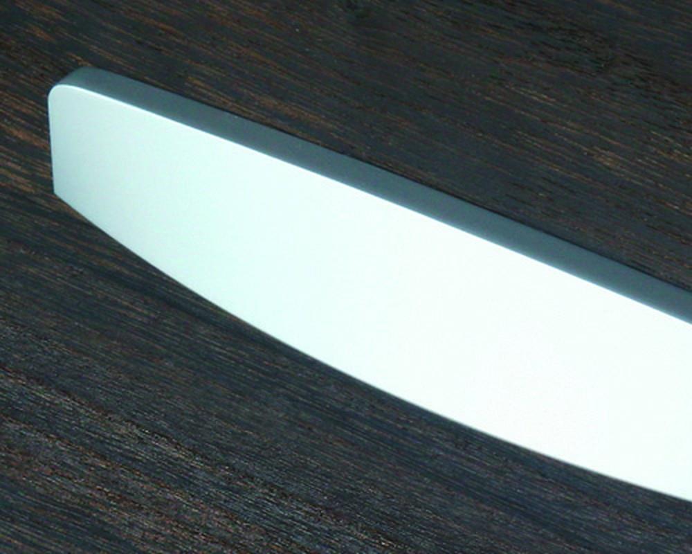 825828_03.jpg