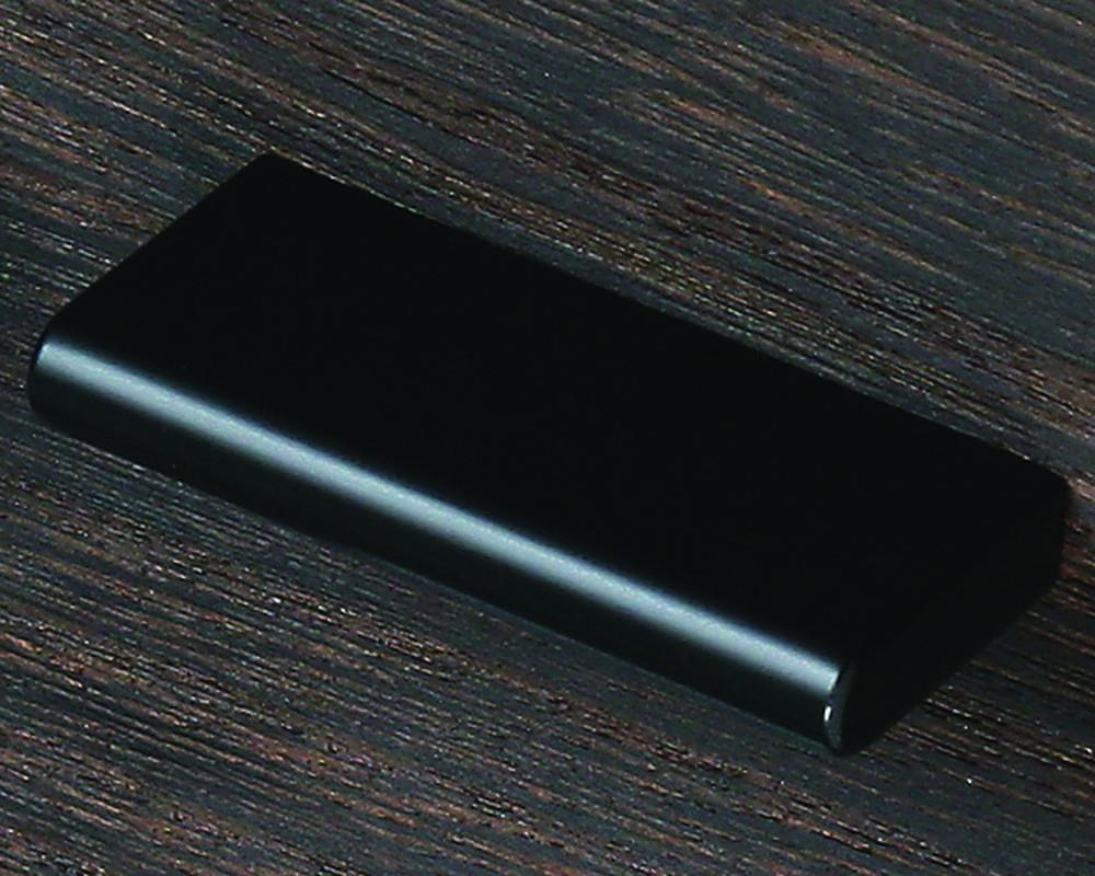 825837_03.jpg