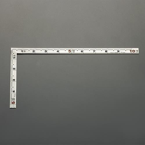 913364_01.jpg