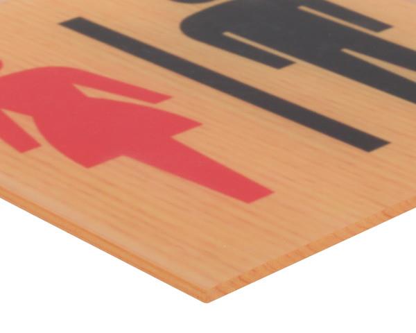 967002_02.jpg