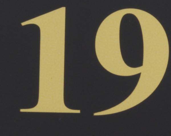 968167_03.jpg